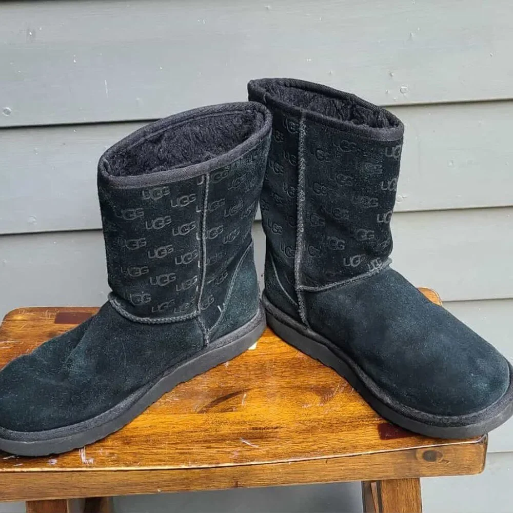 UGG Black Suede Logo Print Classic Boot size 9